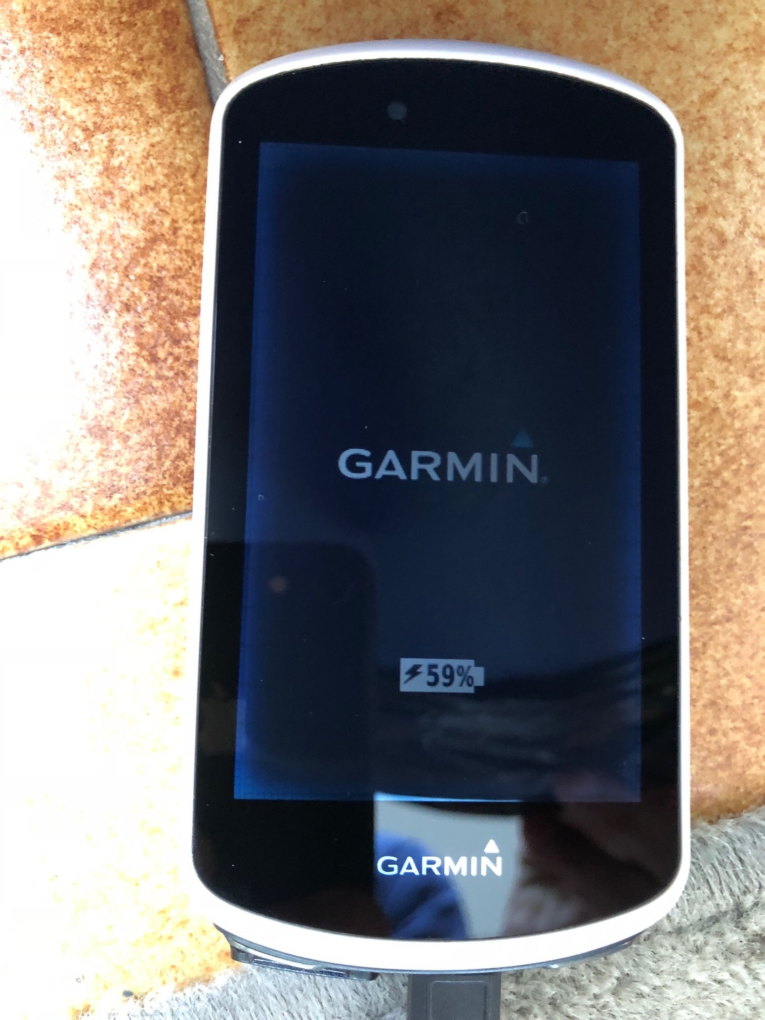 garmin edge 820 screen halo