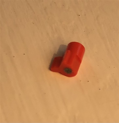 Manøvre kondom zoom Tiny red plastic bit inside Fenix 5S - fēnix 5 series - Wearables - Garmin  Forums