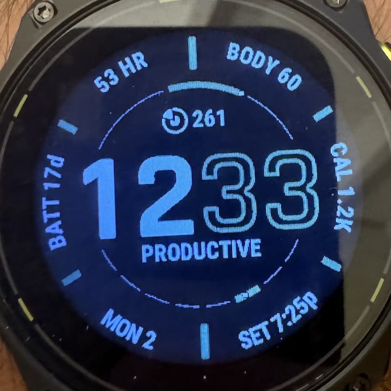 Garmin watch face with heart rate best sale