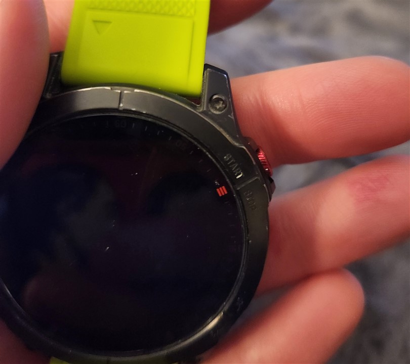 Garmin fenix 5 store scratches